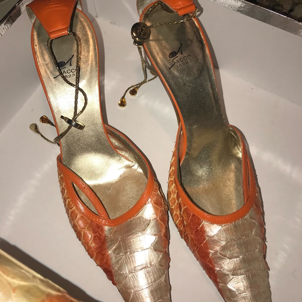Sacco shoe EUR size 11 shoe with matching purse. - Picture 4 of 9